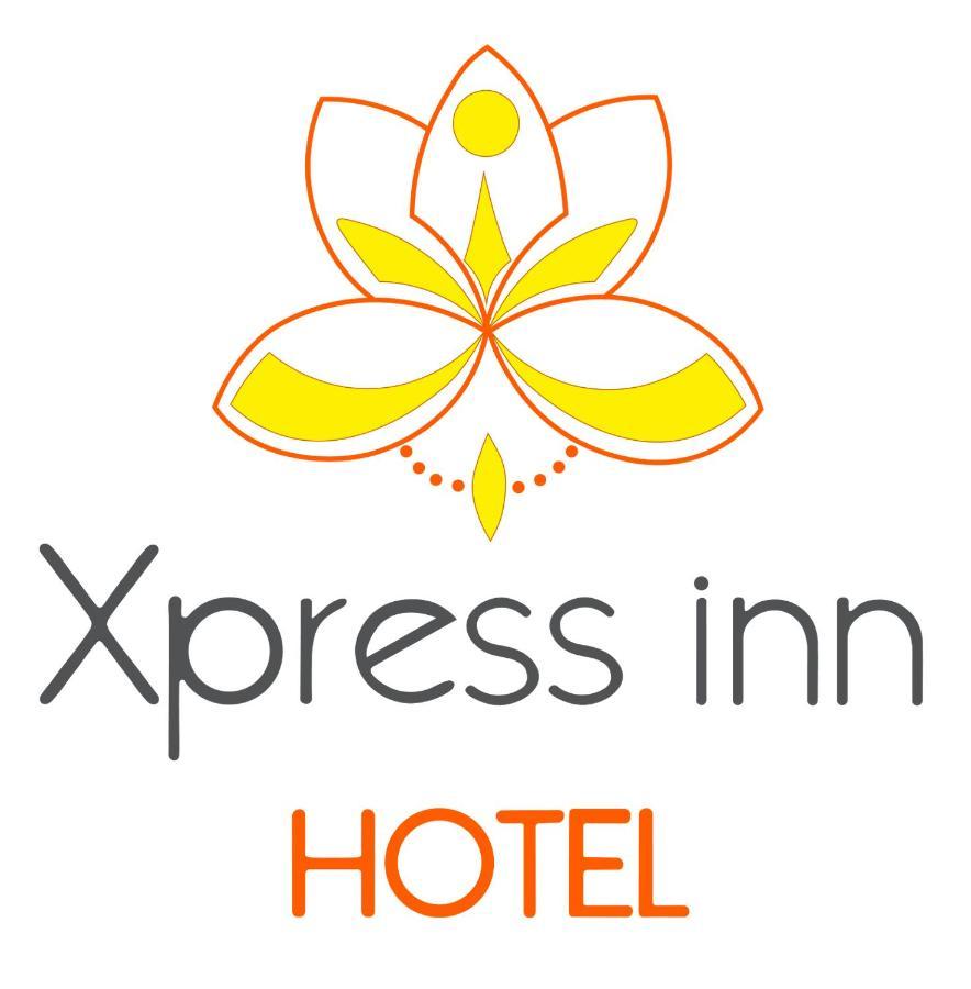 ורקרוז Xpress Inn Hotel מראה חיצוני תמונה