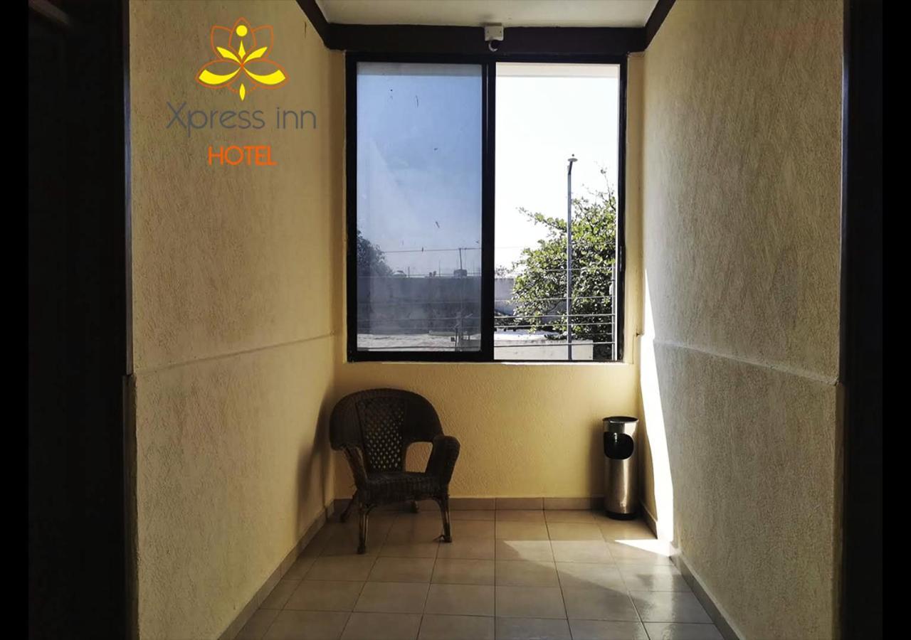 ורקרוז Xpress Inn Hotel מראה חיצוני תמונה