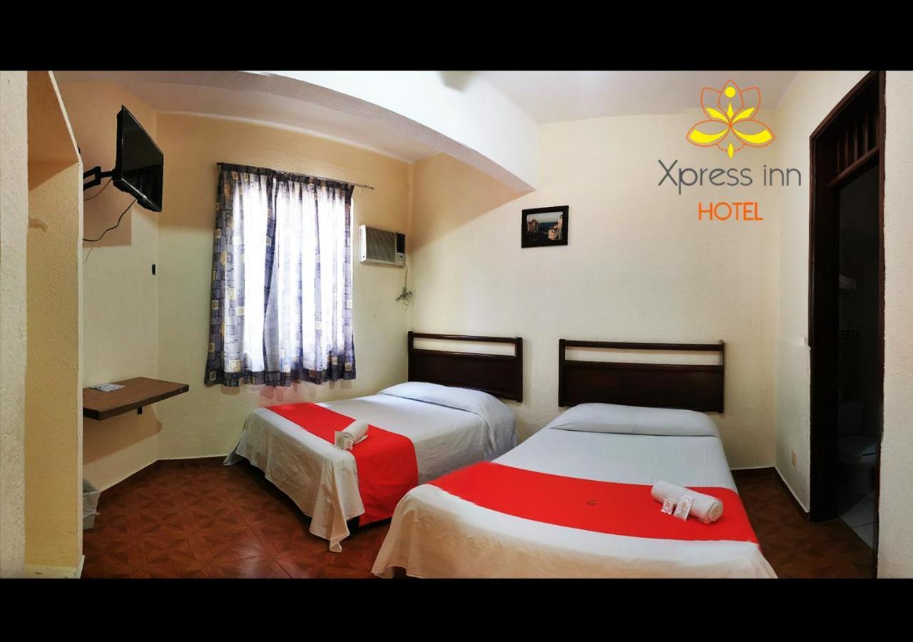 ורקרוז Xpress Inn Hotel מראה חיצוני תמונה