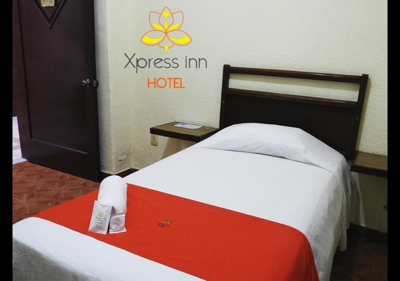 ורקרוז Xpress Inn Hotel מראה חיצוני תמונה